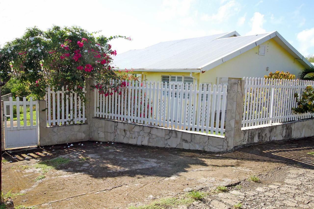 Villa Chez Jojo Sainte-Anne Exterior foto